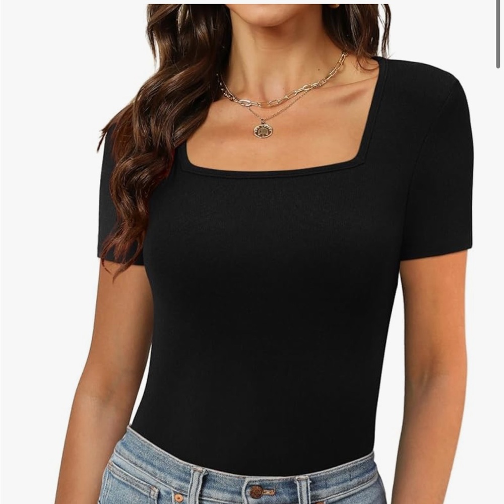 Black Short Sleeve Top